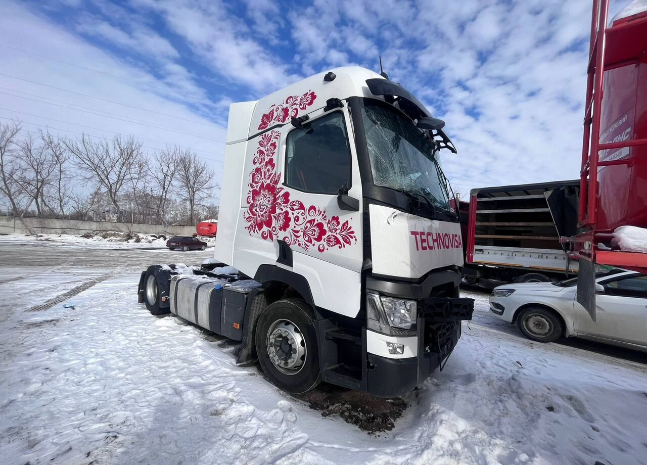 Renault T-Series - Тягач: фото 1 Renault T-Series - Тягач: фото 1