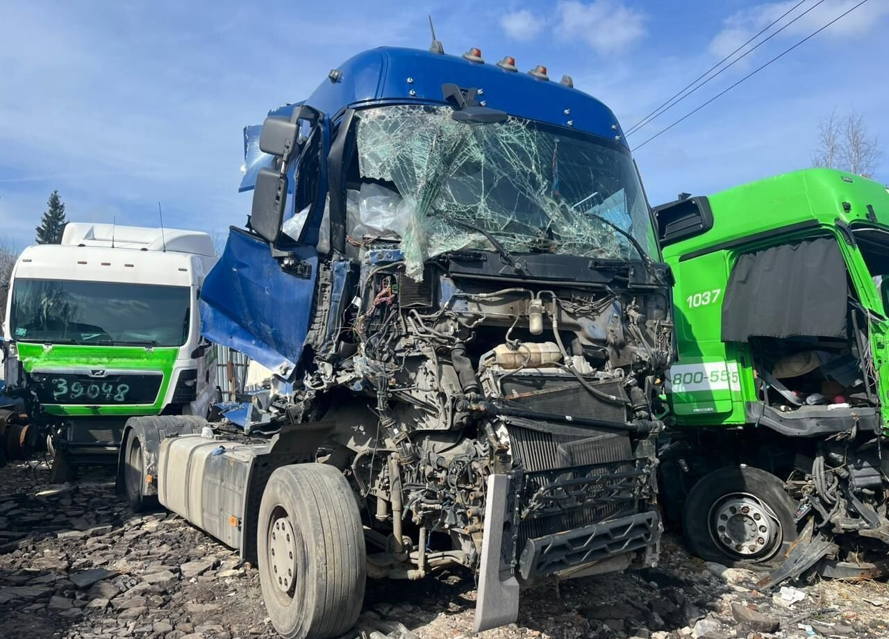 Renault T-Series - Тягач: фото 3 Renault T-Series - Тягач: фото 3