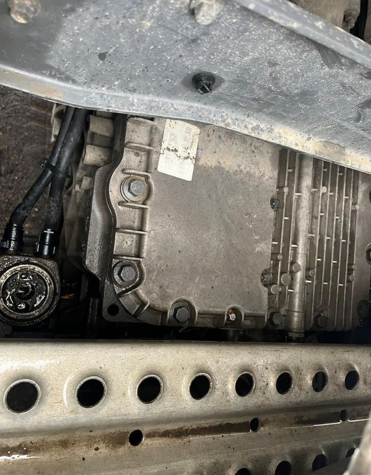 Тягач Renault T-Series: фото 19