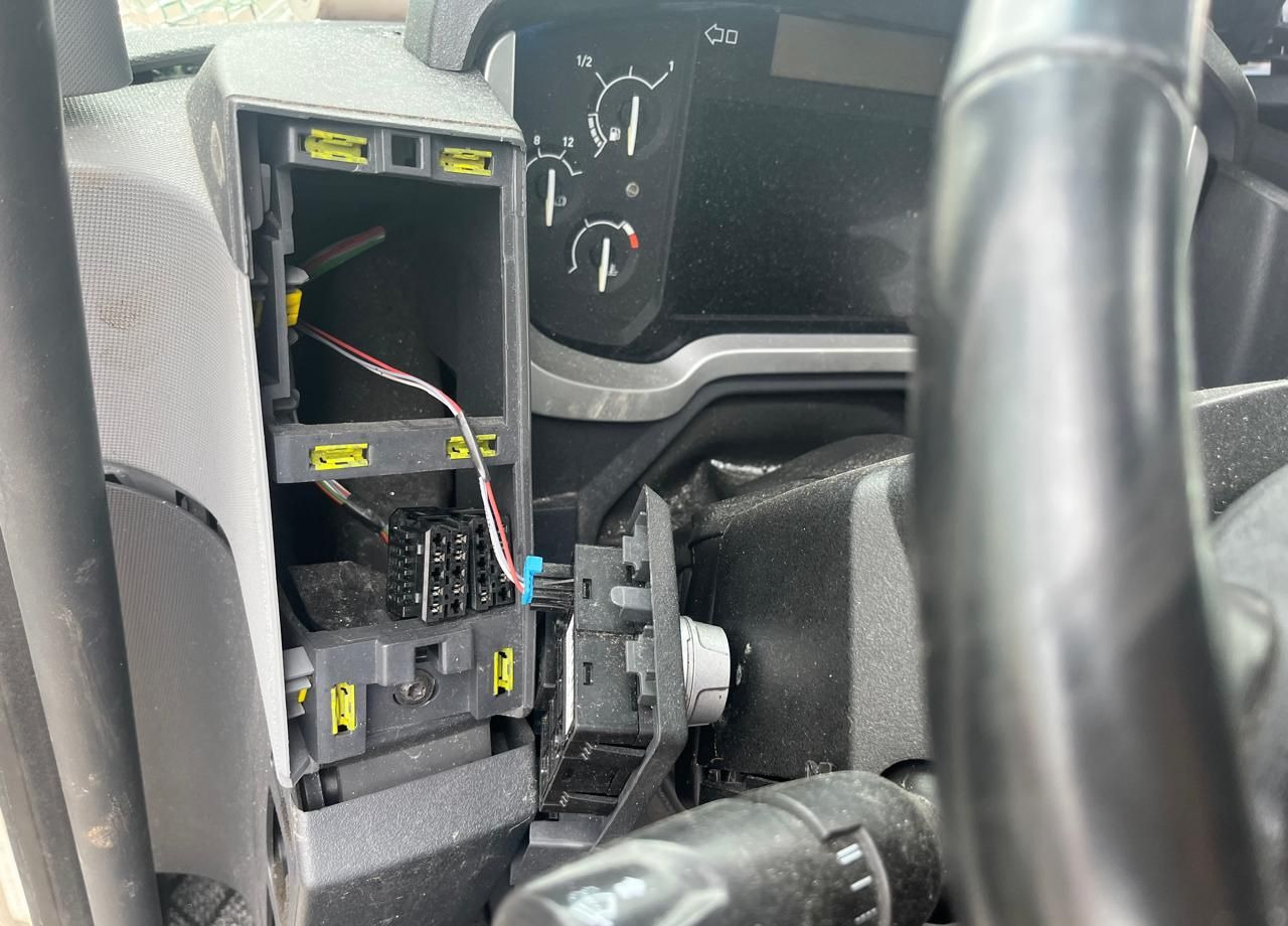 Тягач Renault T-Series: фото 30