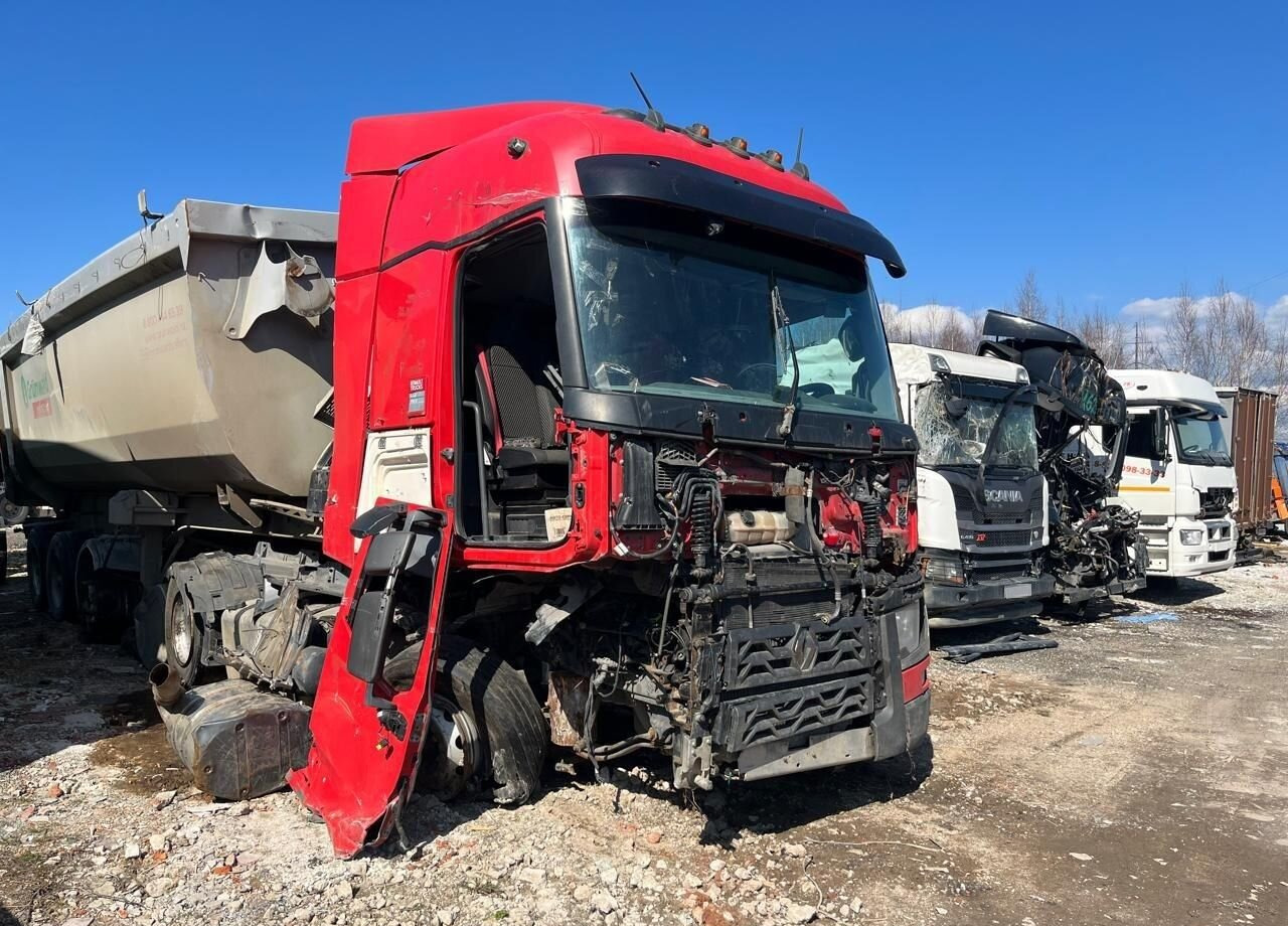 Renault T-Series - Тягач: фото 2 Renault T-Series - Тягач: фото 2