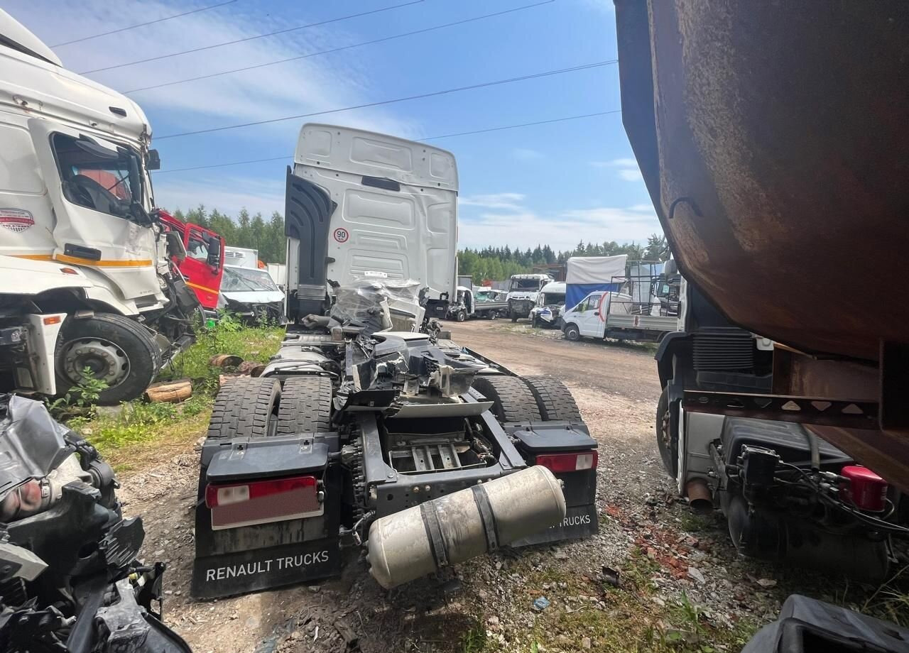 Renault T-Series - Тягач: фото 5 Renault T-Series - Тягач: фото 5