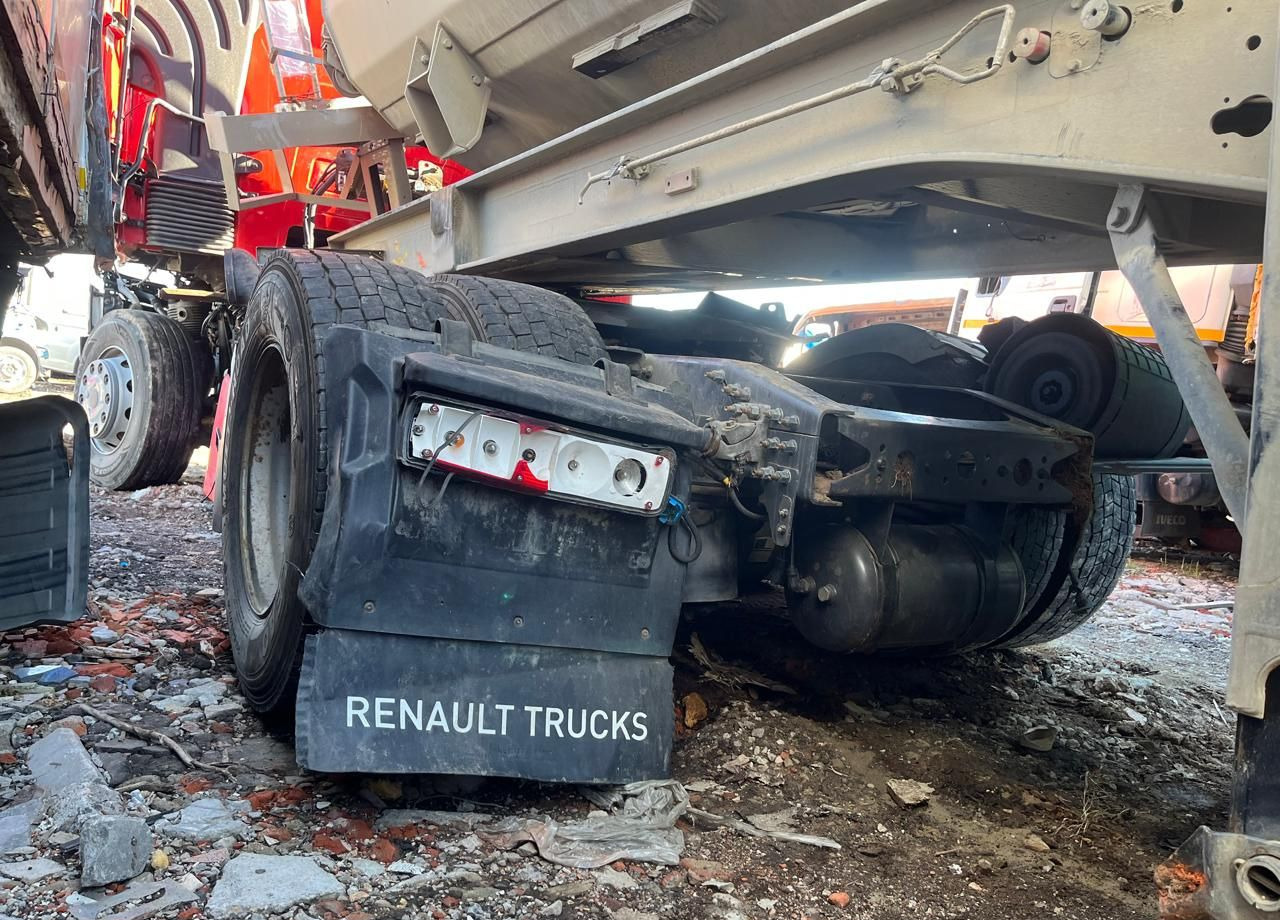 Тягач Renault T-Series: фото 6 Тягач Renault T-Series: фото 6