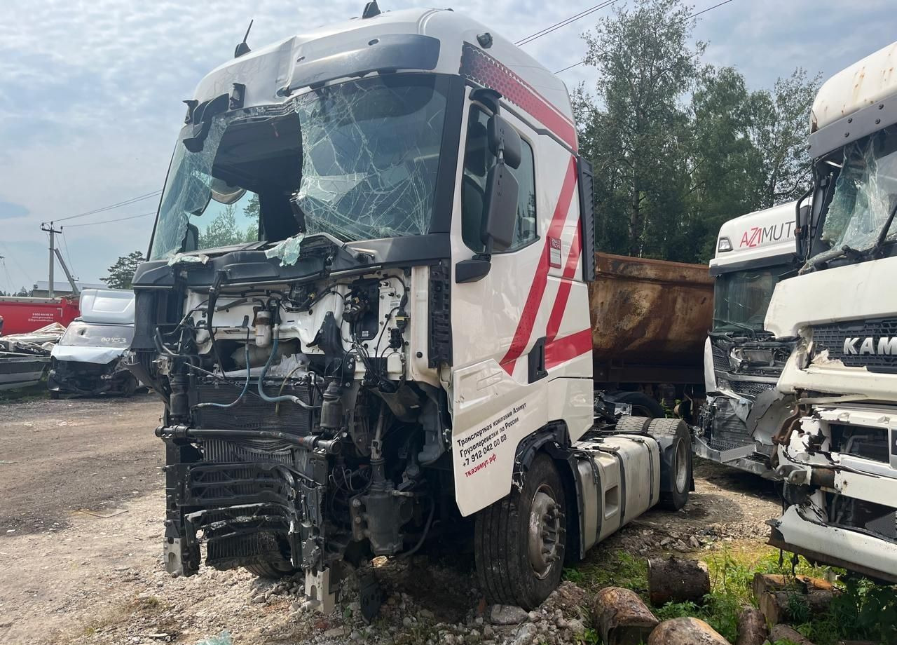 Renault T-Series - Тягач: фото 1 Renault T-Series - Тягач: фото 1