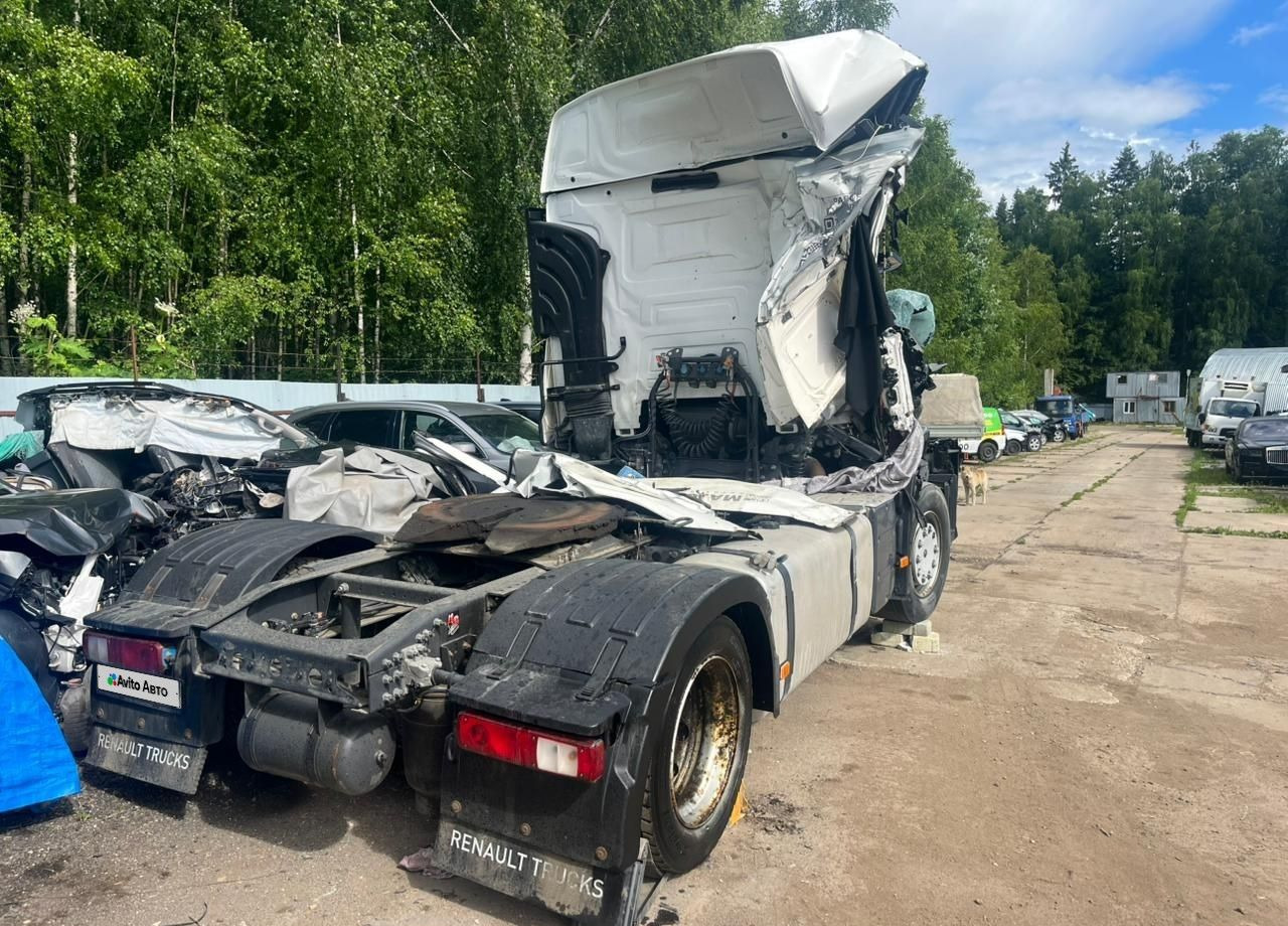 Renault T-Series - Тягач: фото 2 Renault T-Series - Тягач: фото 2