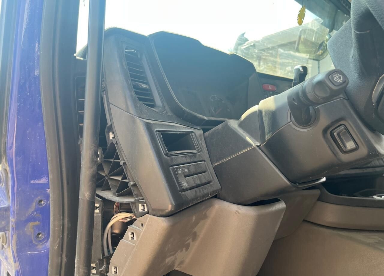 Тягач Scania G: фото 35