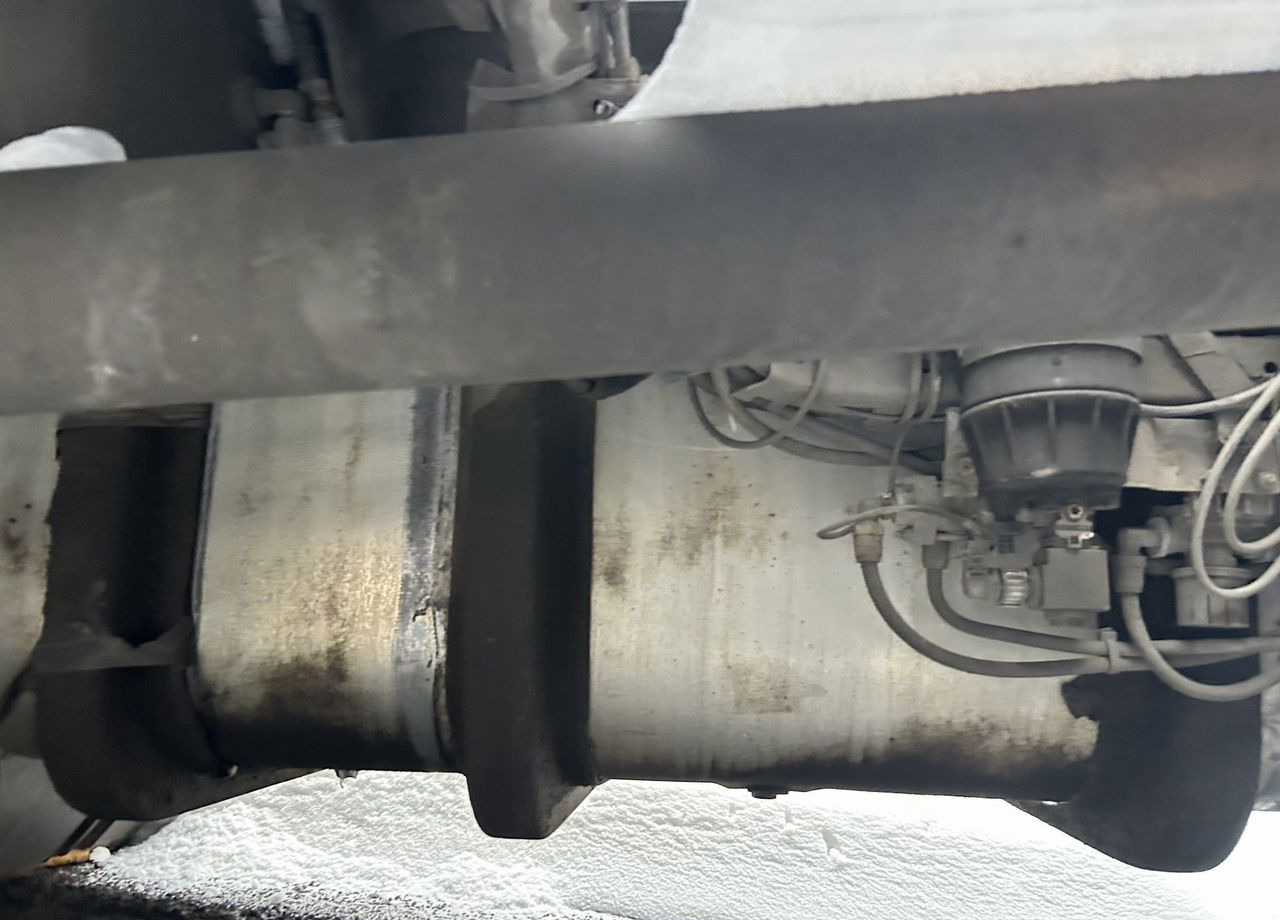 Тягач Scania P: фото 21