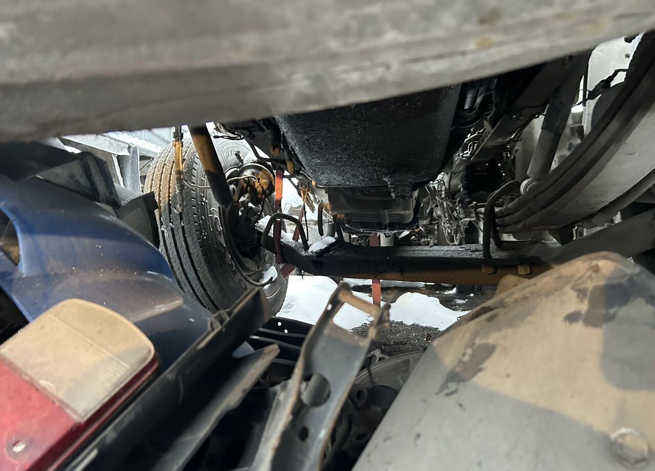 Тягач Scania P: фото 7