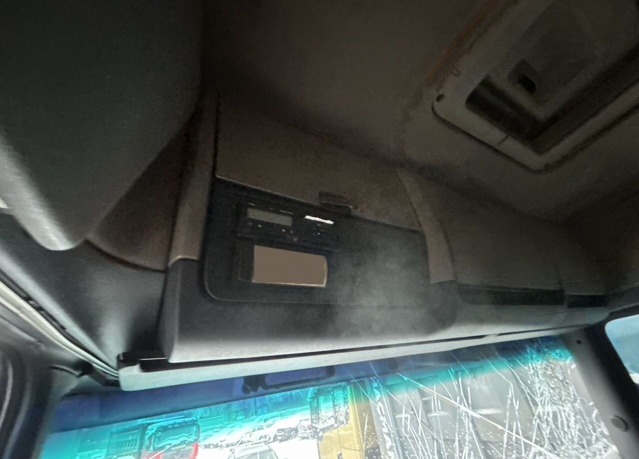 Тягач Scania P: фото 36