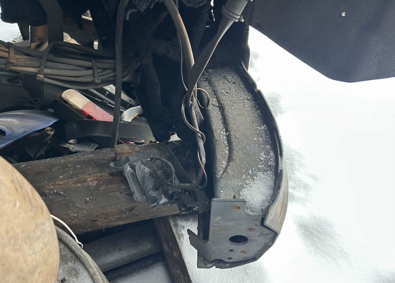 Тягач Scania P: фото 10