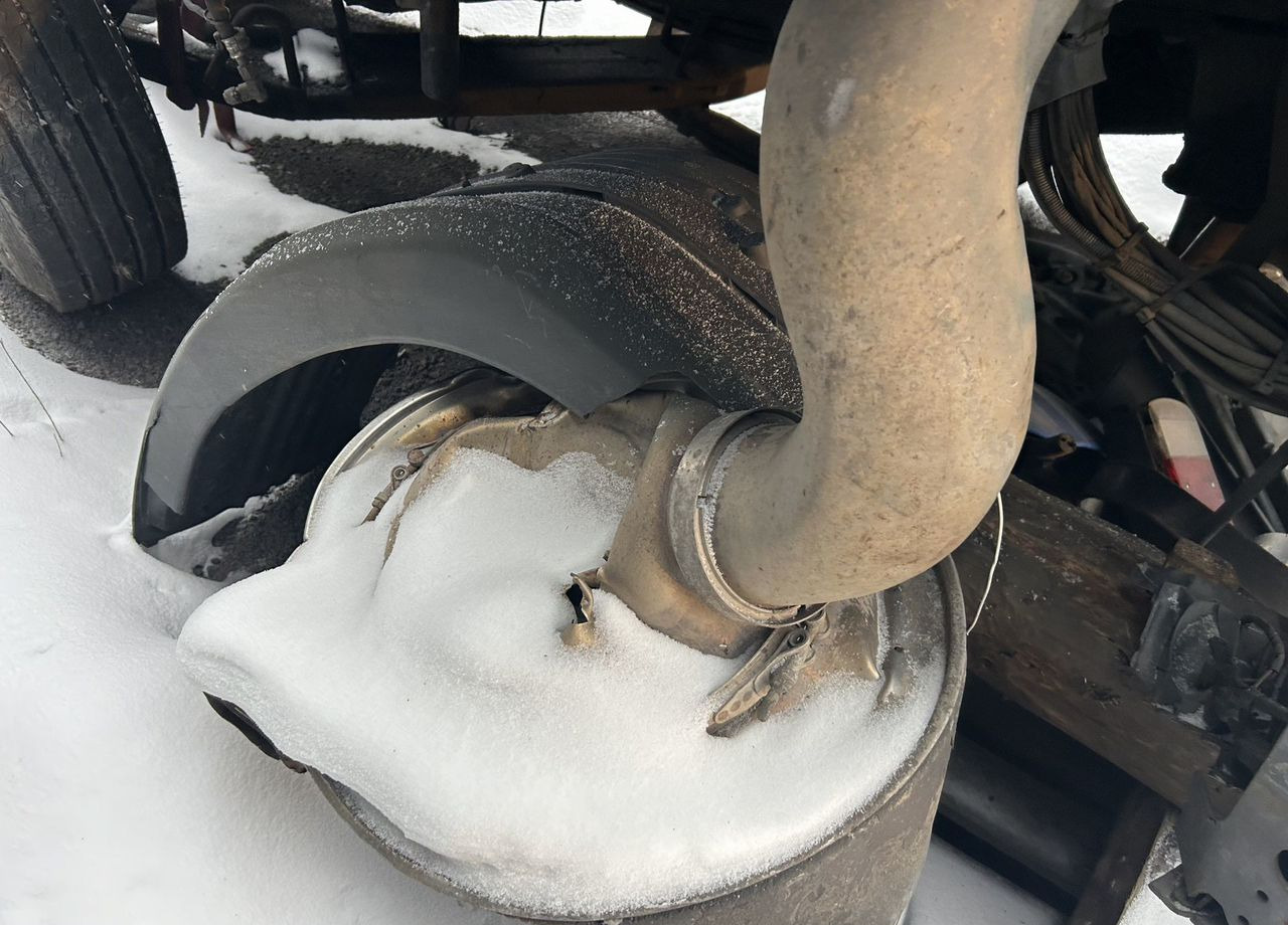 Тягач Scania P: фото 11