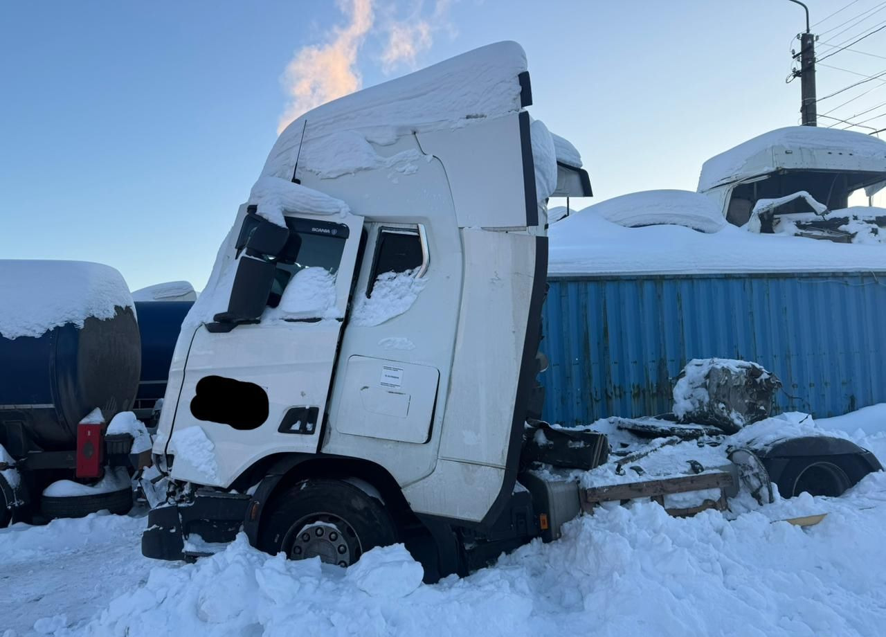 Тягач Scania R: фото 7