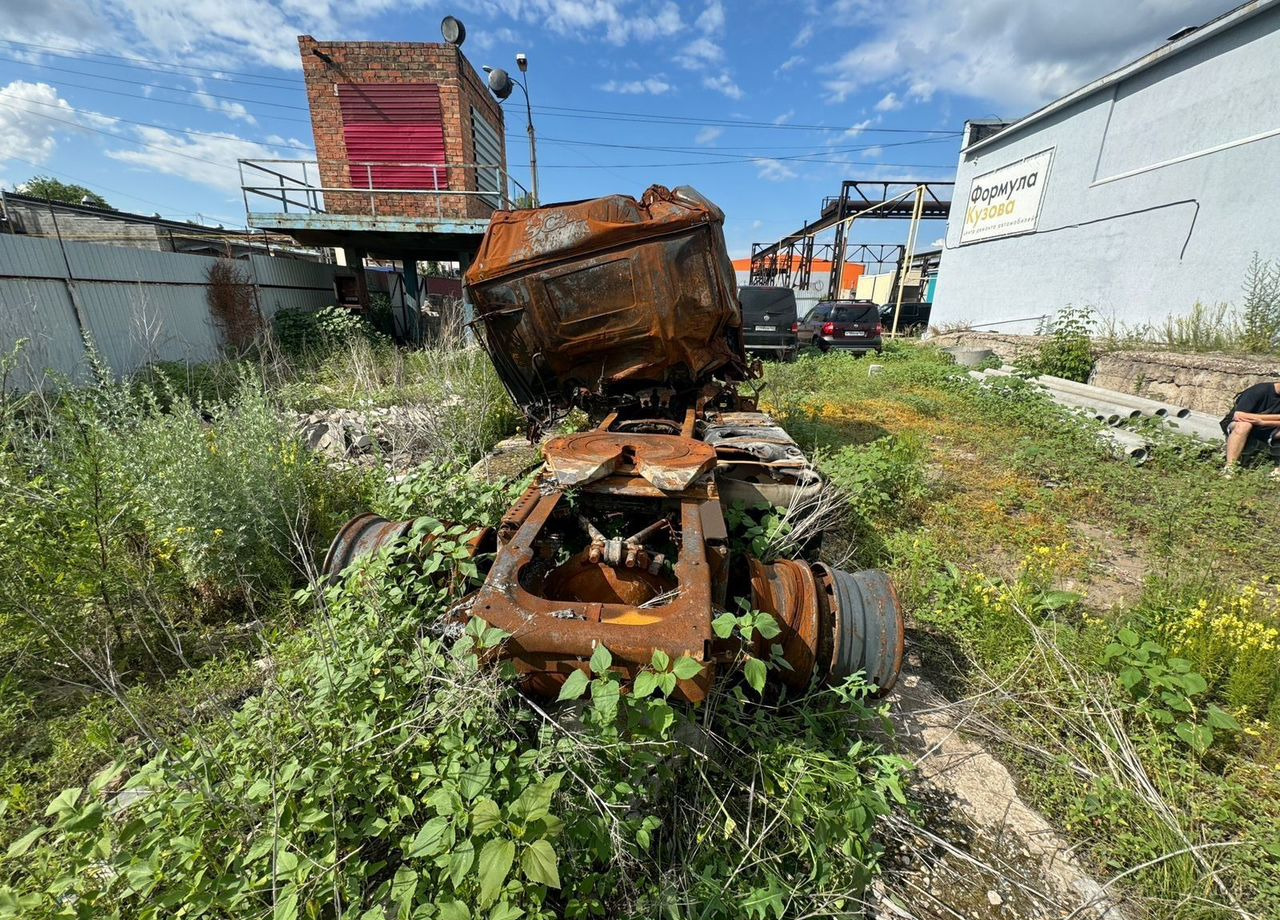 Тягач Scania S: фото 14