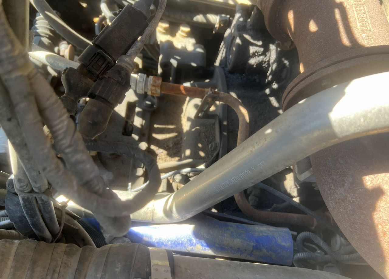 Тягач Shacman SX42584V324: фото 25 Тягач Shacman SX42584V324: фото 25