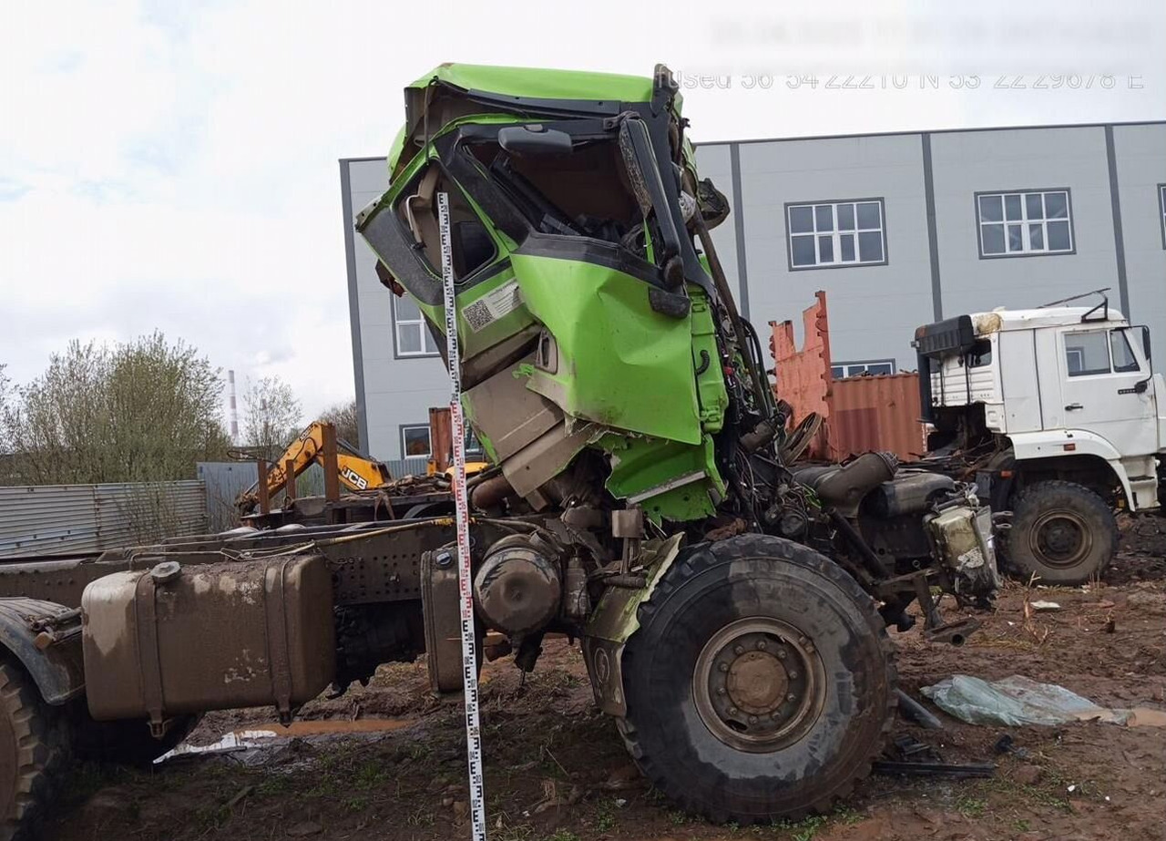 Тягач Shacman SX42586W385: фото 8