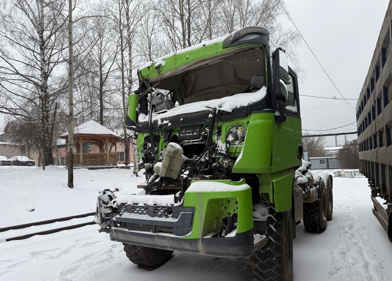 Тягач Shacman SX42586W385: фото 25