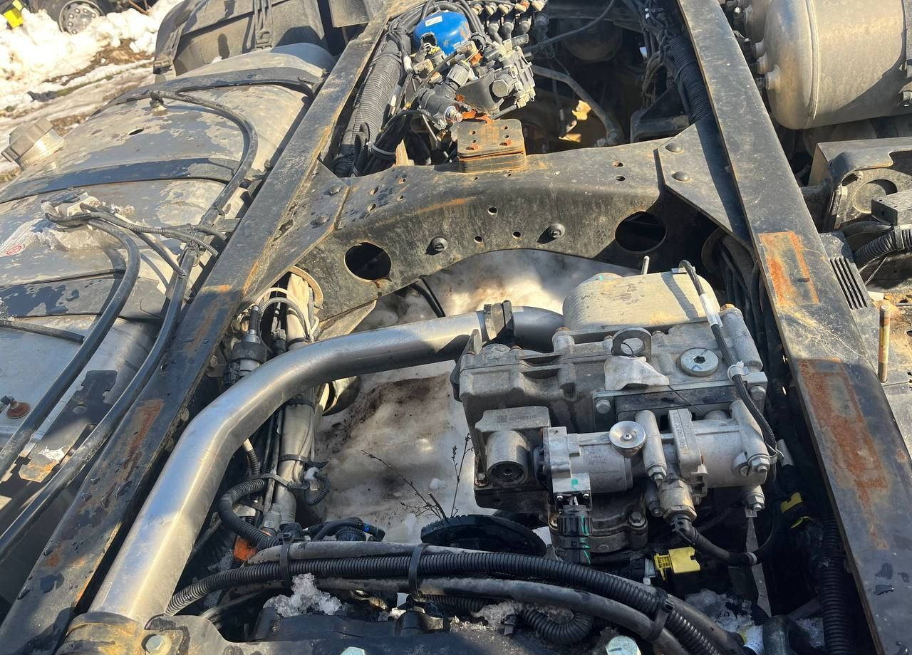 Тягач Shacman SX42586W385: фото 33