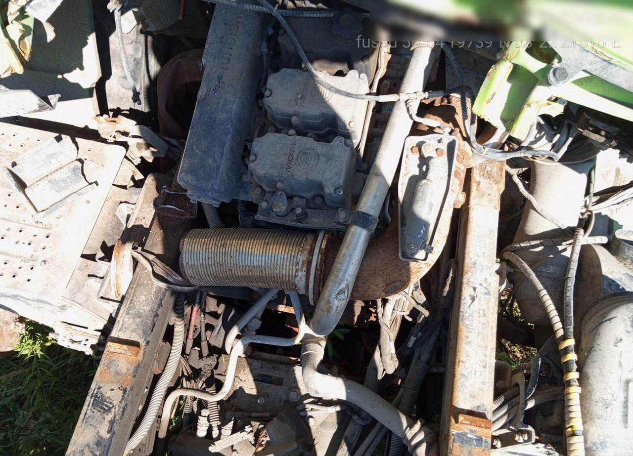 Тягач Shacman SX42586W385: фото 16