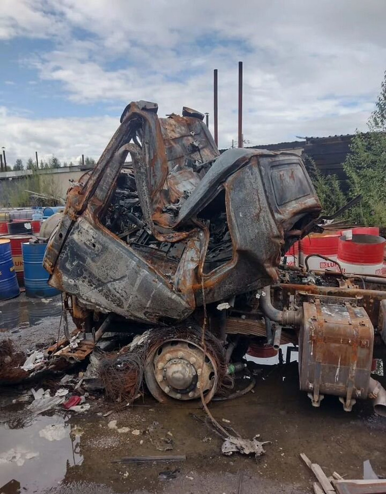 Тягач Shacman SX42586W385: фото 16