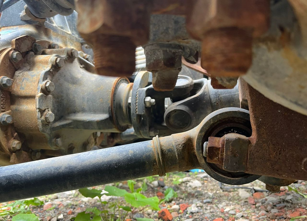 Тягач Shacman SX42586W385: фото 27