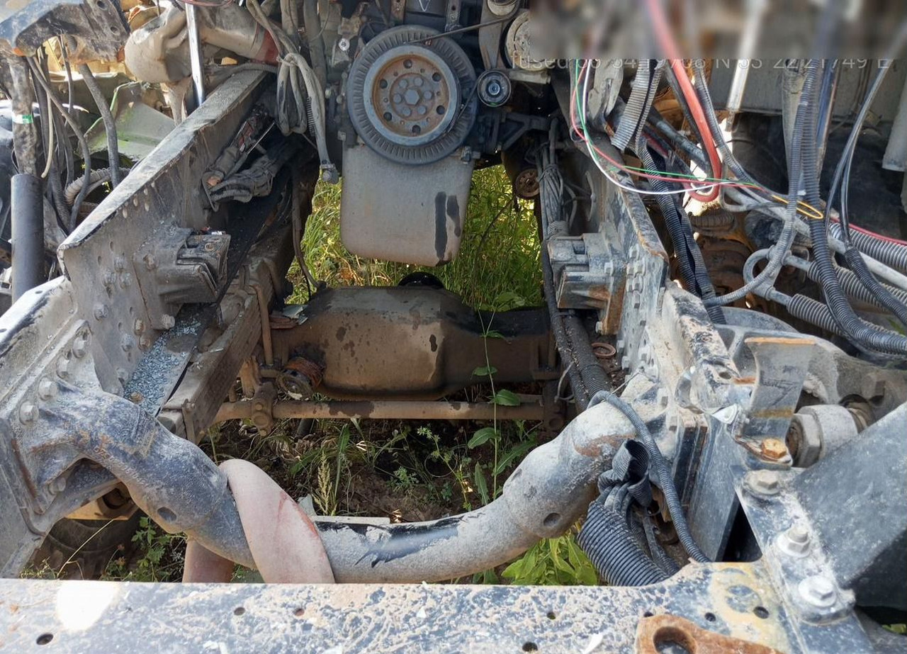 Тягач Shacman SX42586W385: фото 21