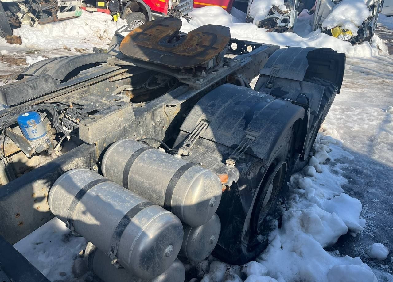 Тягач Shacman SX42586W385: фото 30