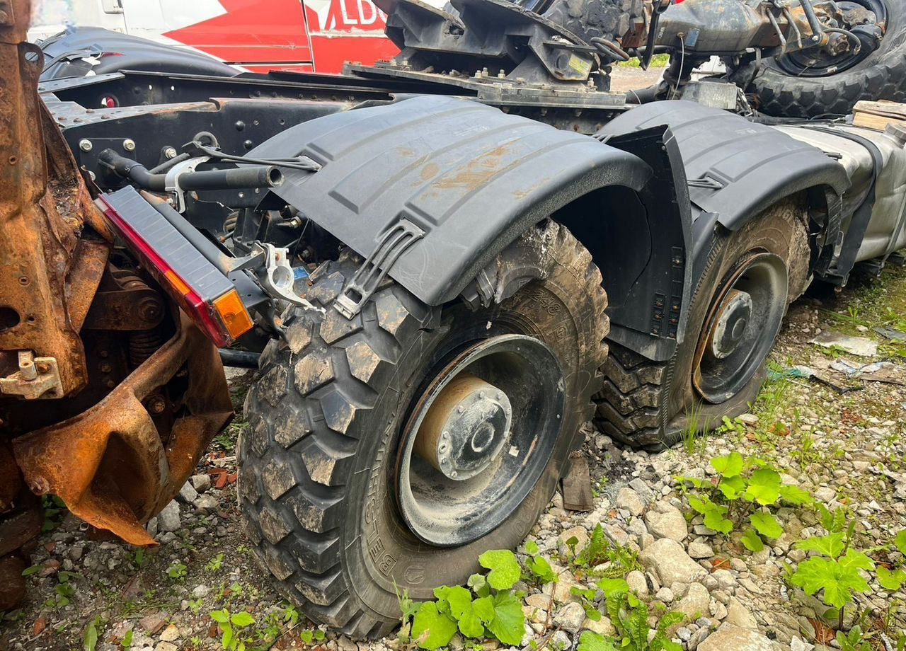 Тягач Shacman SX42586W385: фото 25