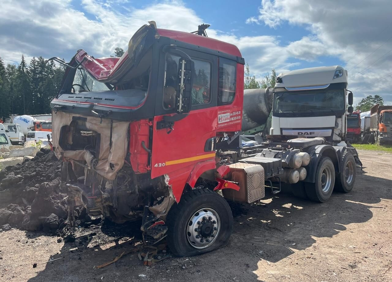 Shacman X3000 - Тягач: фото 1 Shacman X3000 - Тягач: фото 1