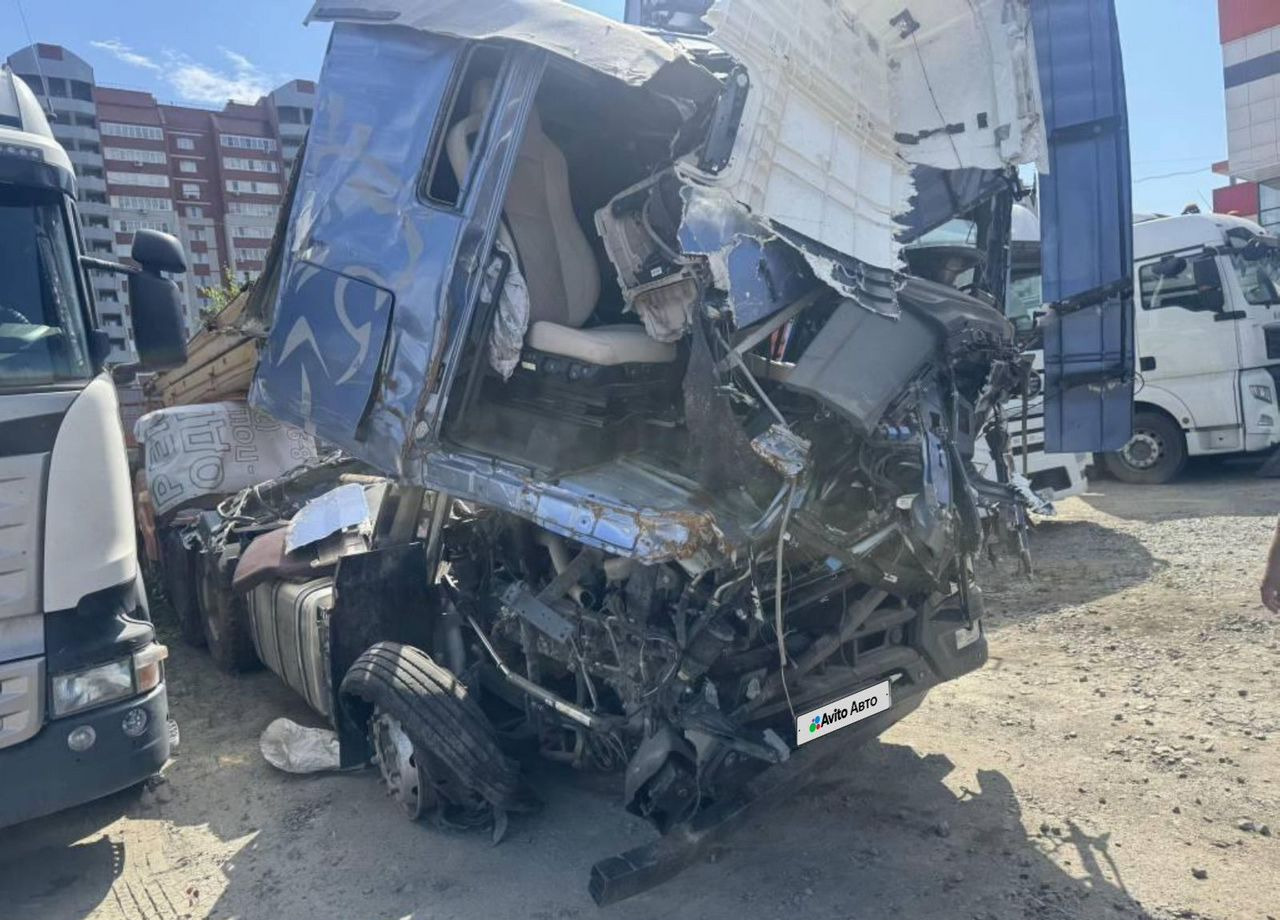 Sitrak C7H MAX - Тягач: фото 3 Sitrak C7H MAX - Тягач: фото 3