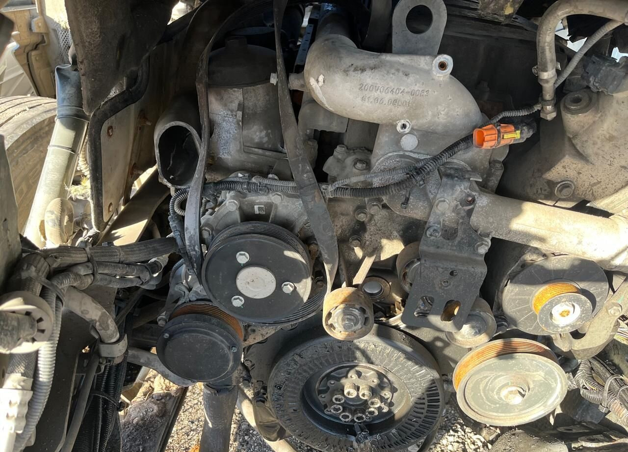 Тягач Sitrak C7H: фото 9