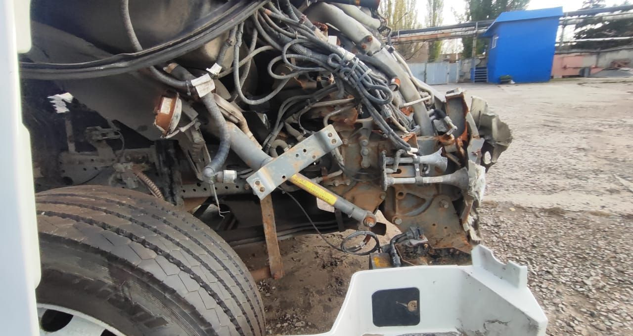 Тягач Sitrak C7H: фото 27