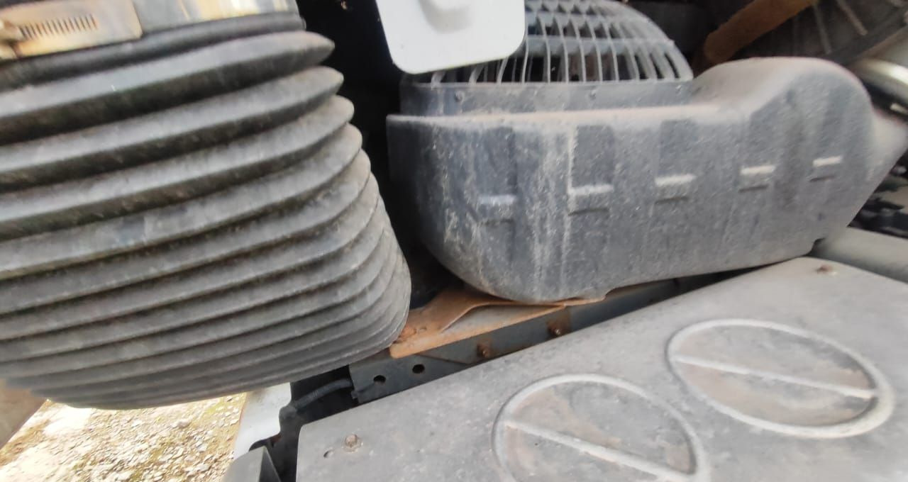 Тягач Sitrak C7H: фото 14