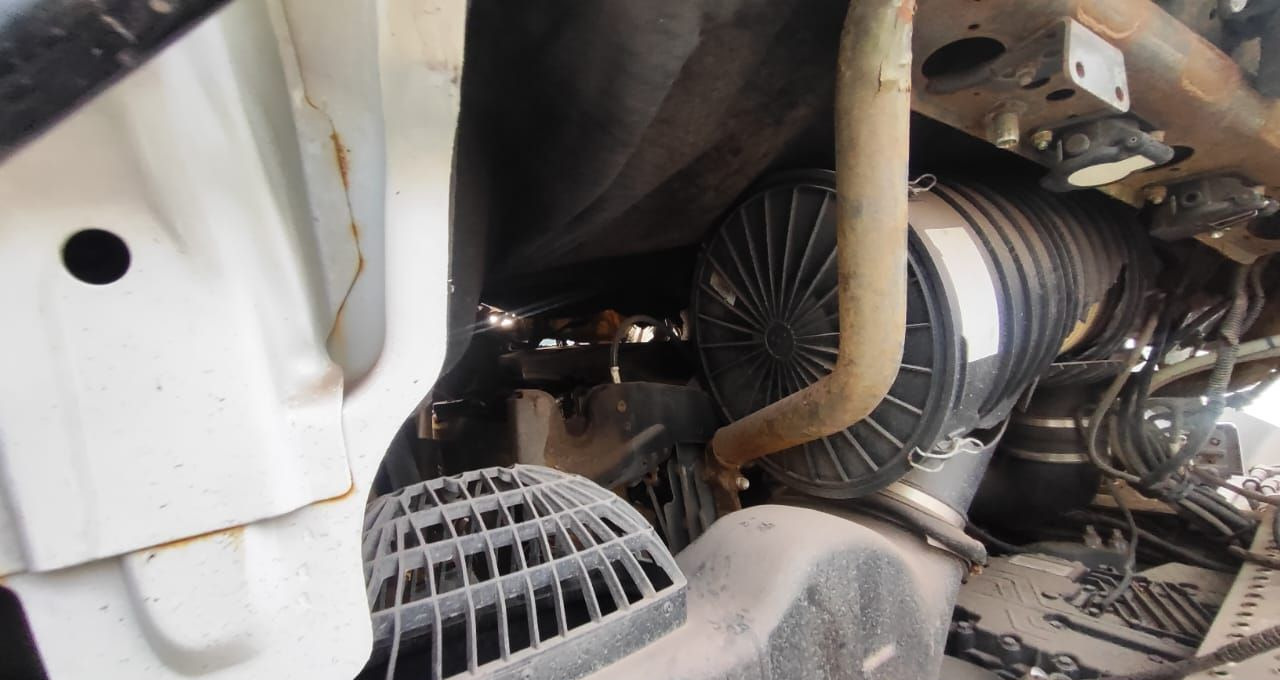 Тягач Sitrak C7H: фото 9