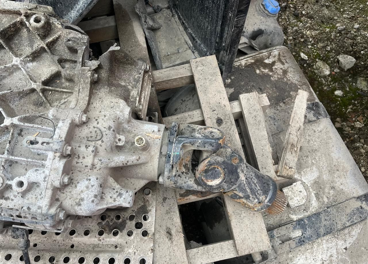 Тягач Volvo FH: фото 19