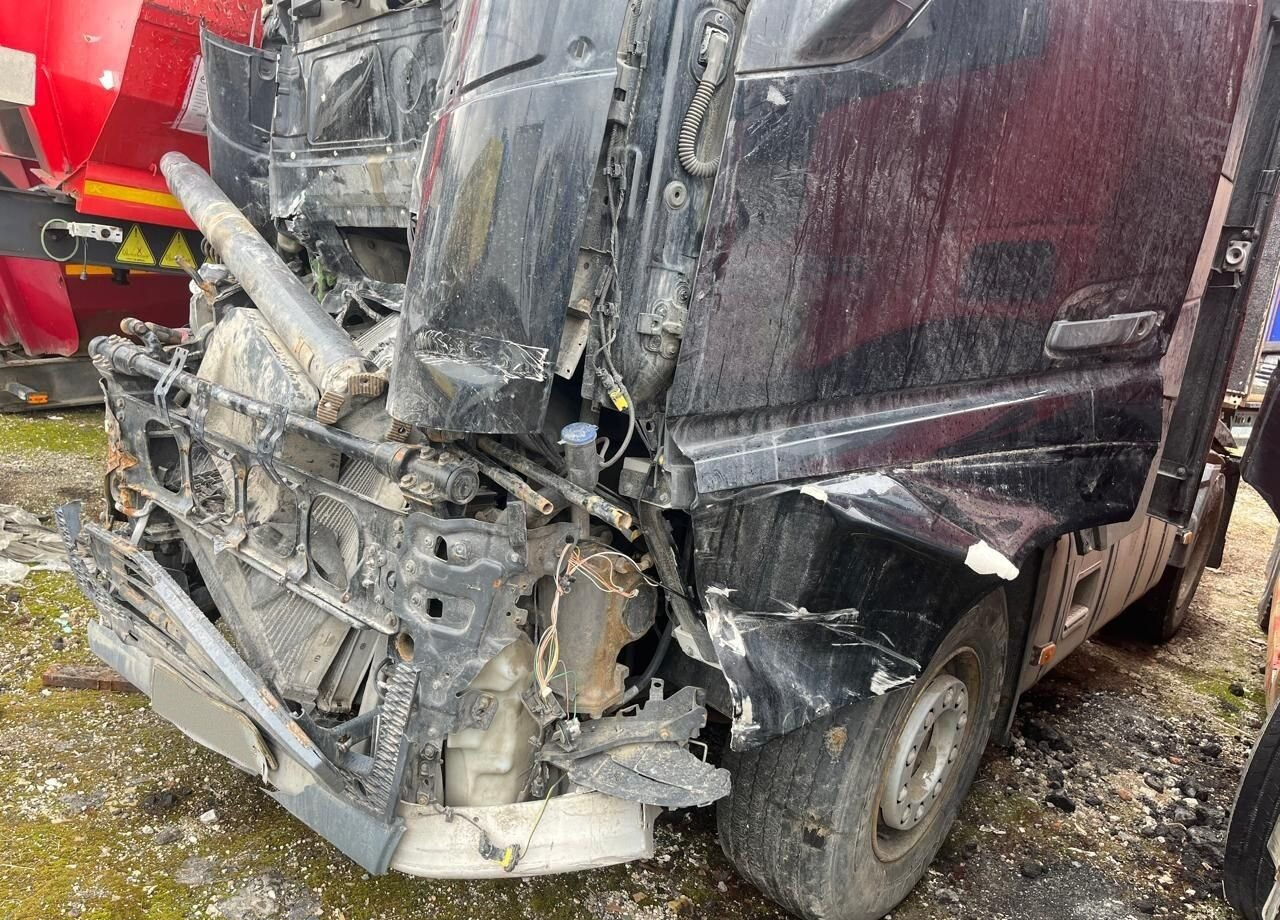 Тягач Volvo FH: фото 22