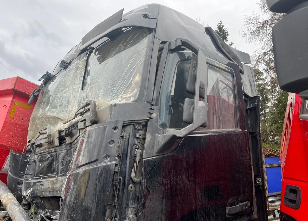 Тягач Volvo FH: фото 21