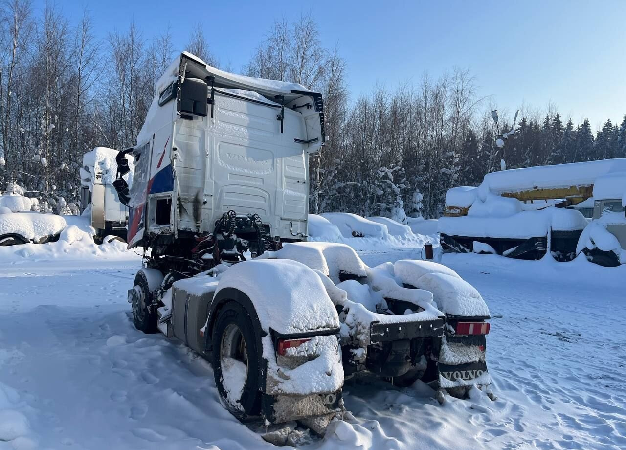 Volvo FH - Тягач: фото 4 Volvo FH - Тягач: фото 4