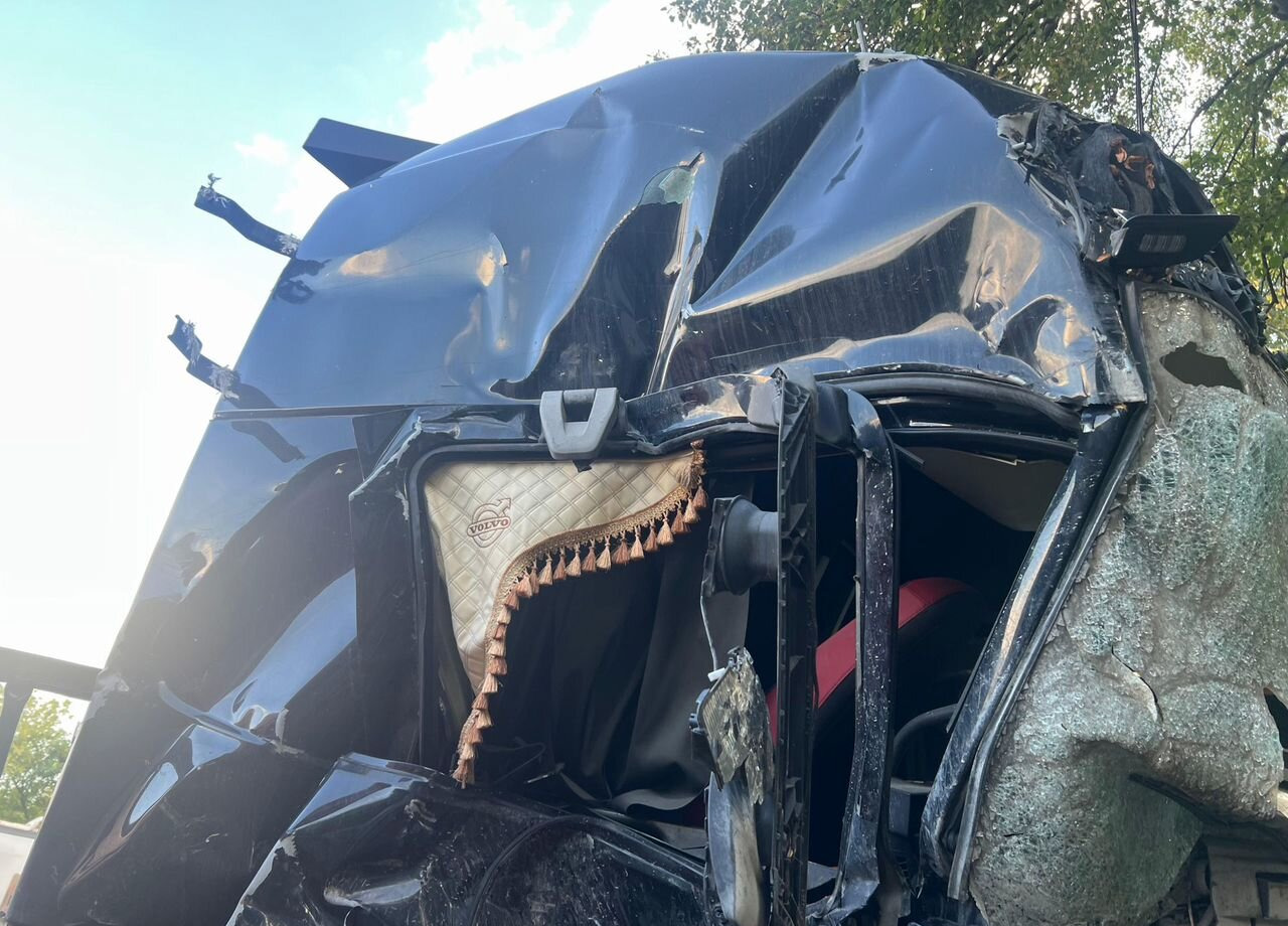 Тягач Volvo FH: фото 11