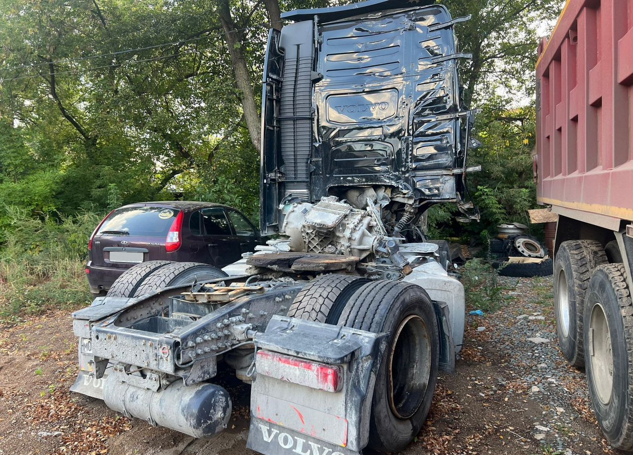 Тягач Volvo FH: фото 22
