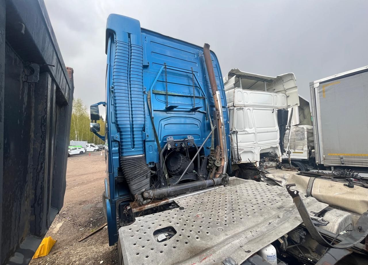 Тягач Volvo FH: фото 17