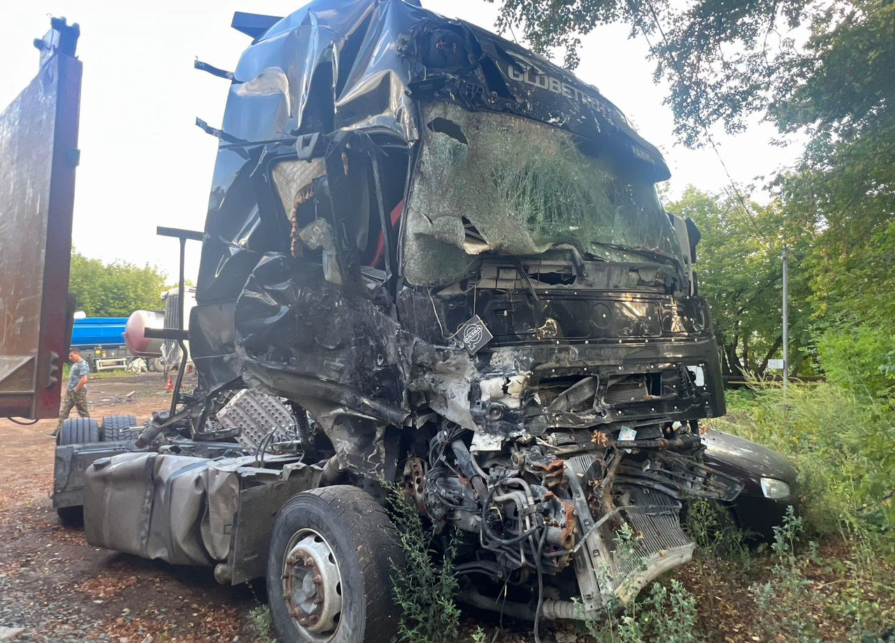 Volvo FH - Тягач: фото 1 Volvo FH - Тягач: фото 1