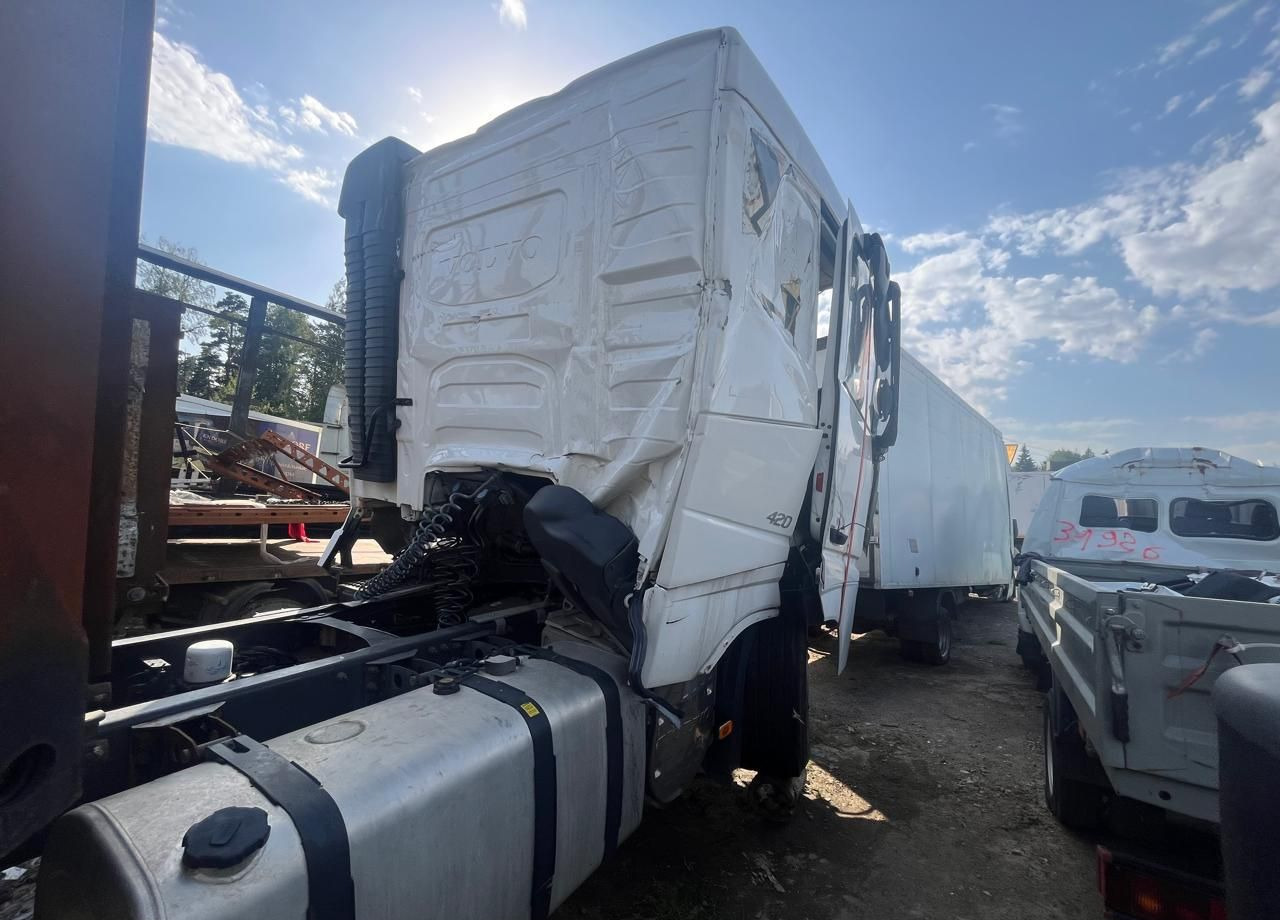 Тягач Volvo FH: фото 12 Тягач Volvo FH: фото 12