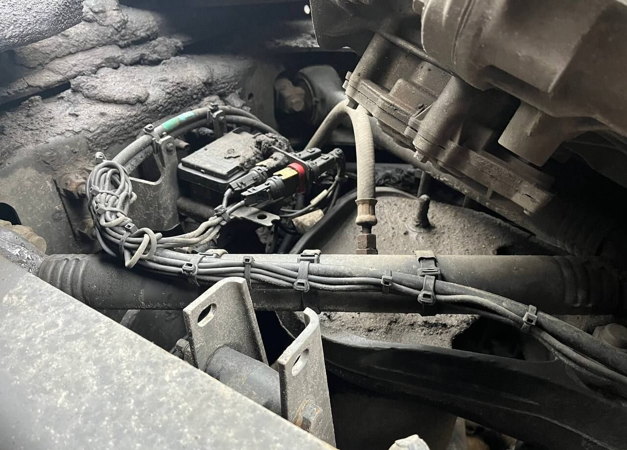 Тягач Volvo FH: фото 14