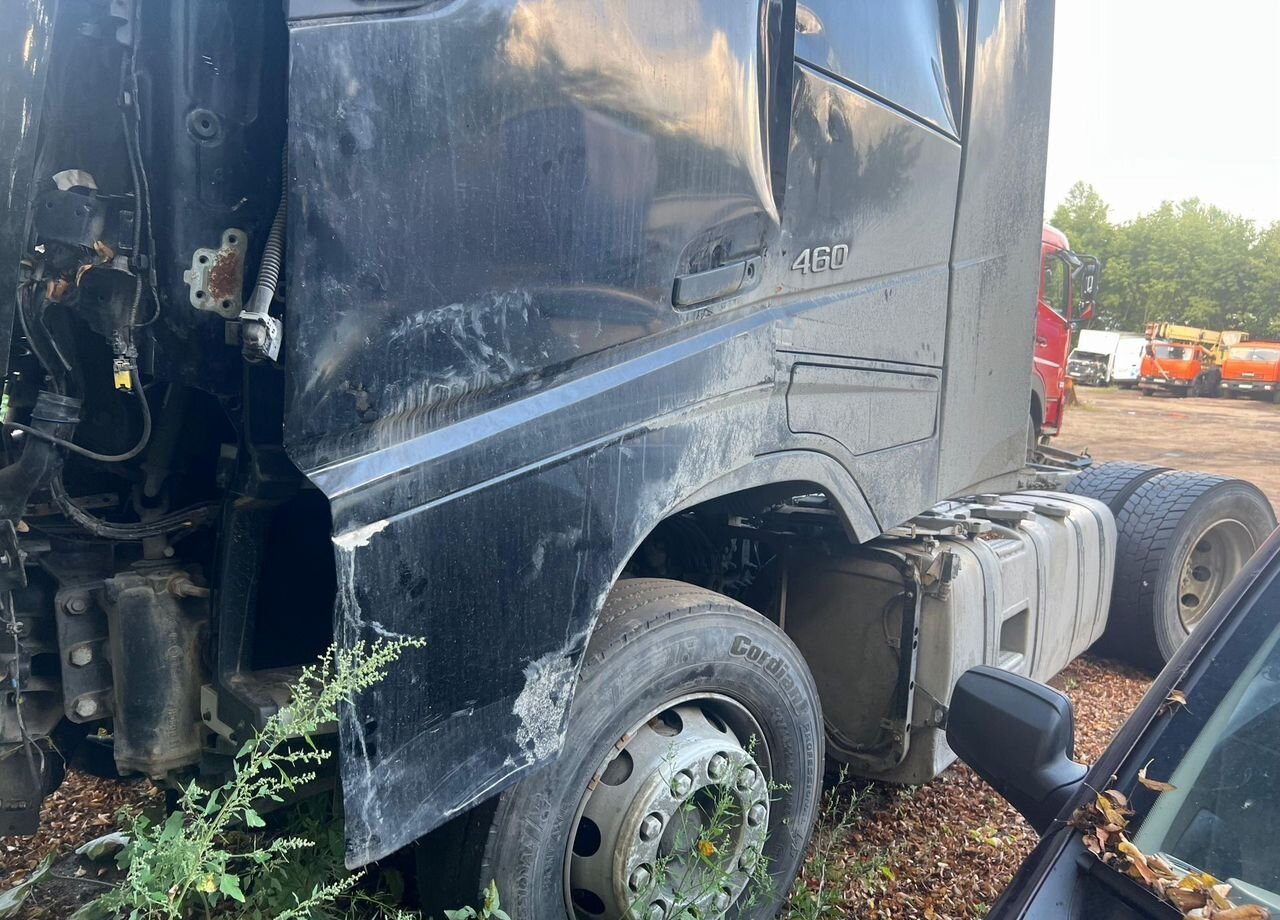 Тягач Volvo FH: фото 19