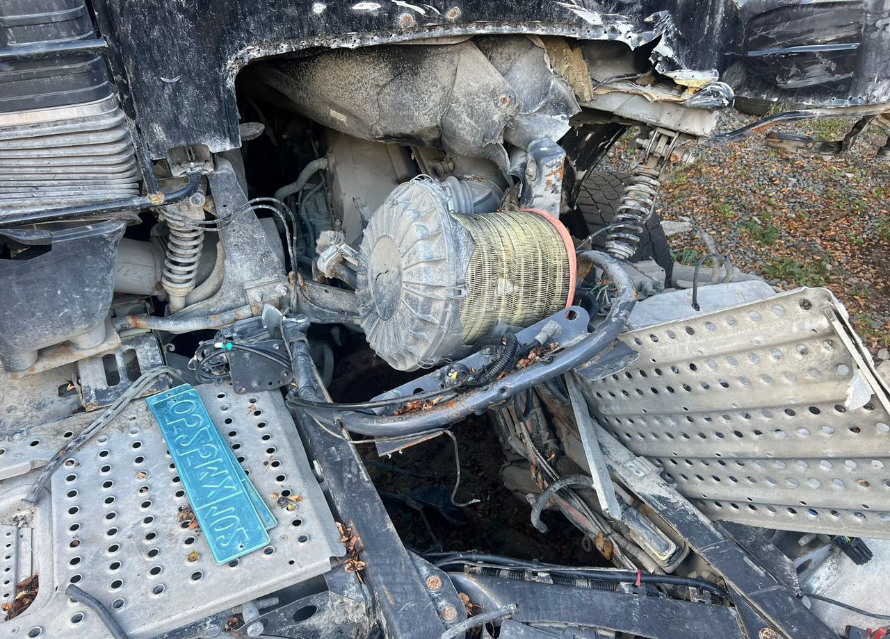 Тягач Volvo FH: фото 10