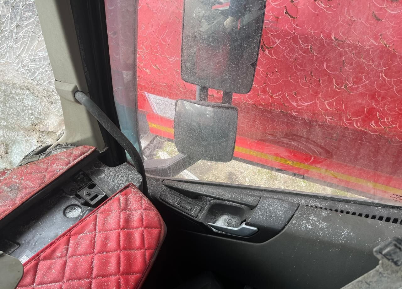 Тягач Volvo FH: фото 19