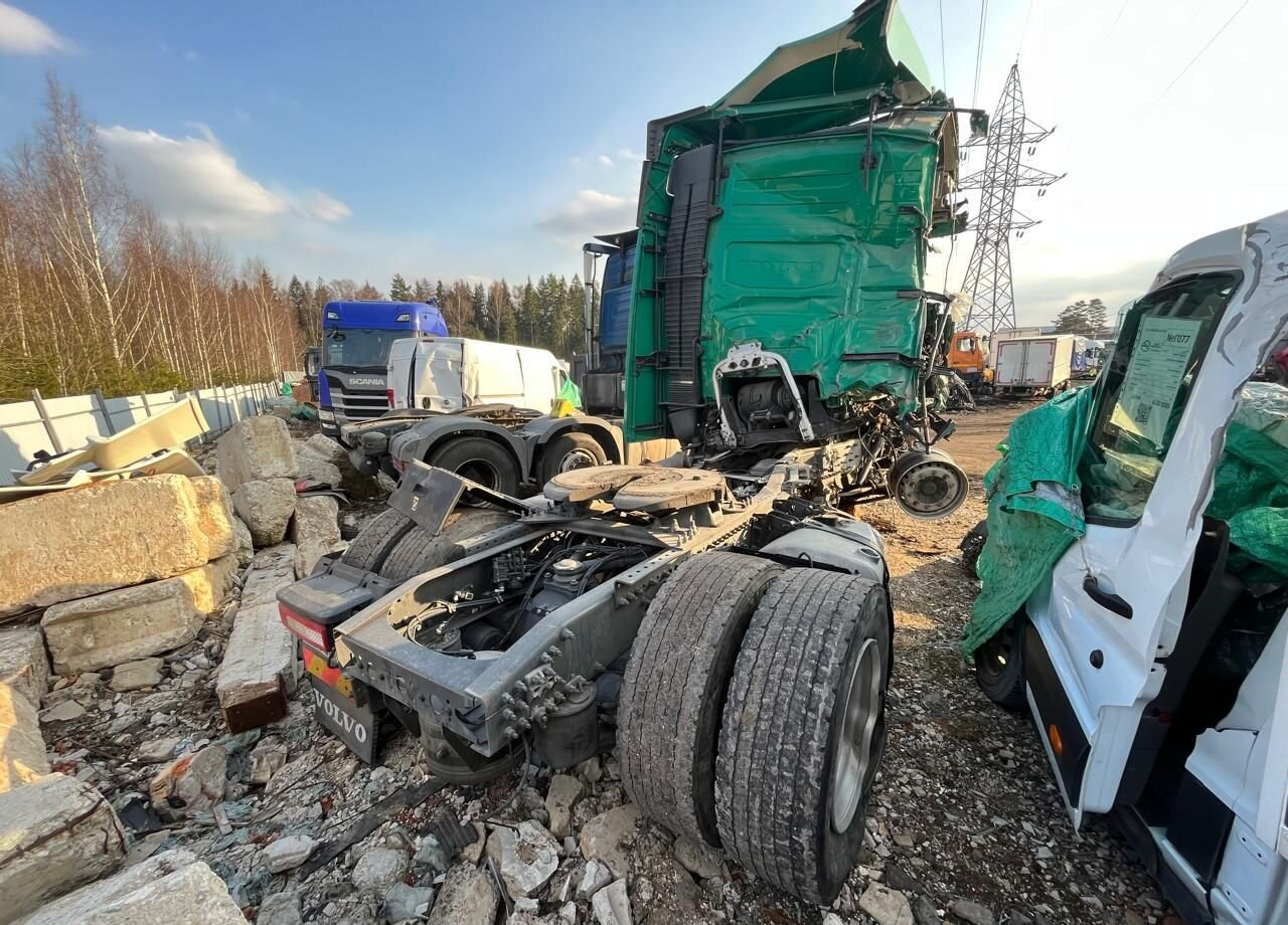 Тягач Volvo FH: фото 11