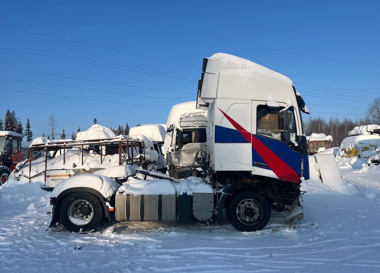 Volvo FH - Тягач: фото 1 Volvo FH - Тягач: фото 1