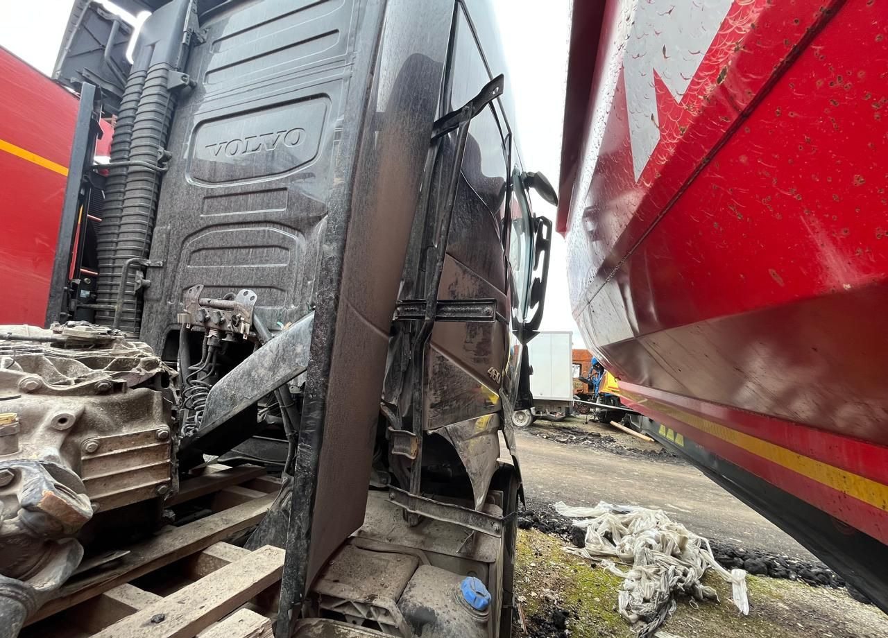 Тягач Volvo FH: фото 7