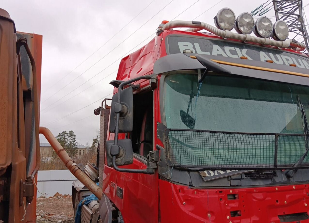 Тягач Volvo FM: фото 7